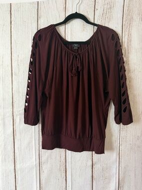 Anthropologie Deletta Catch A Glimpse Maroon Cutout Sleeve
Peasant Blouse Size S